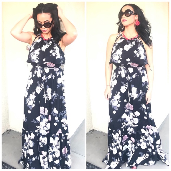 🔥 Sale 5 ⭐️ MiMi - Black Floral Sheer Maxi Dress - Picture 6 of 8